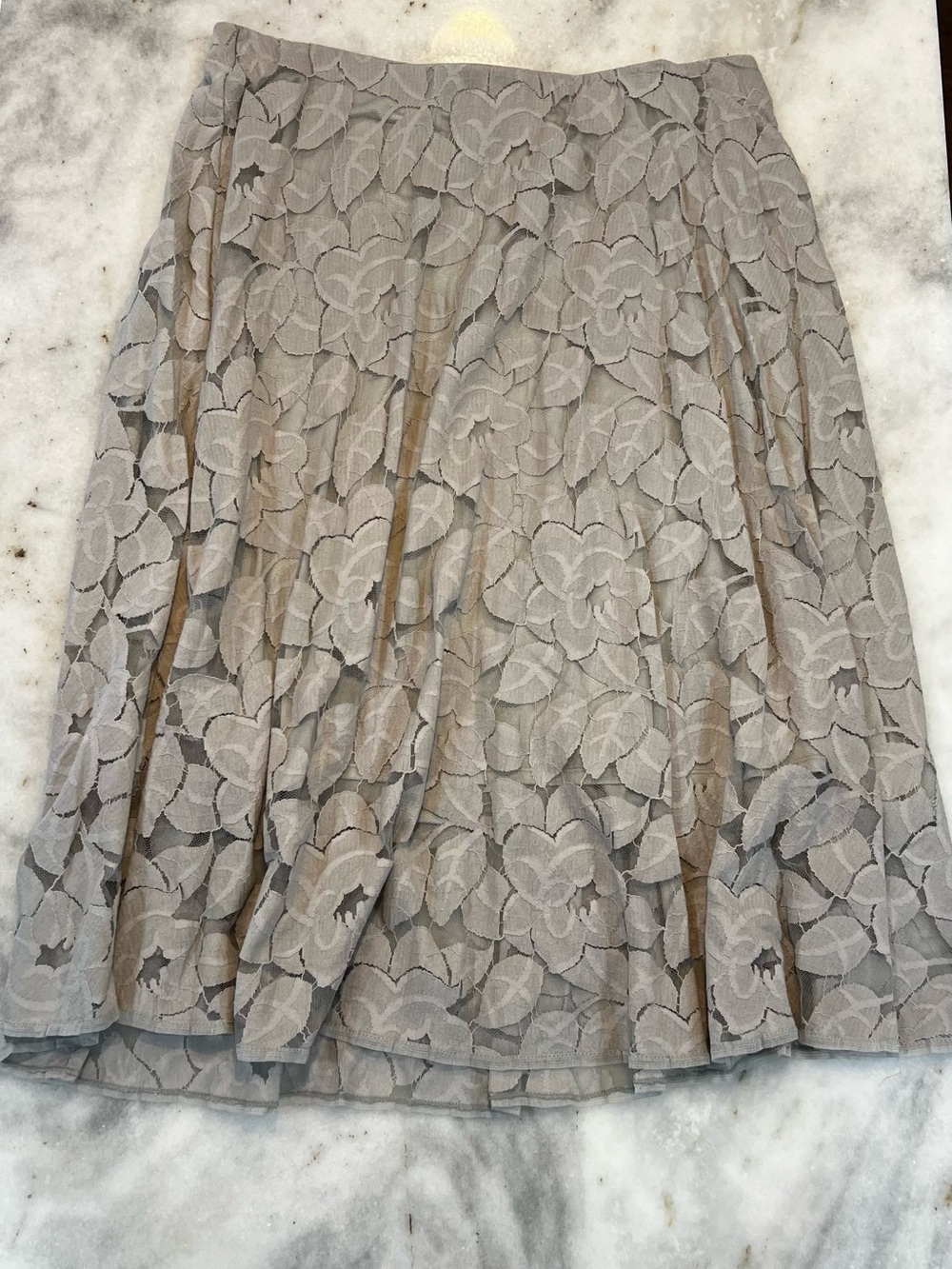 Lace Floral Overlay A-Line Midi Skirt in Gray